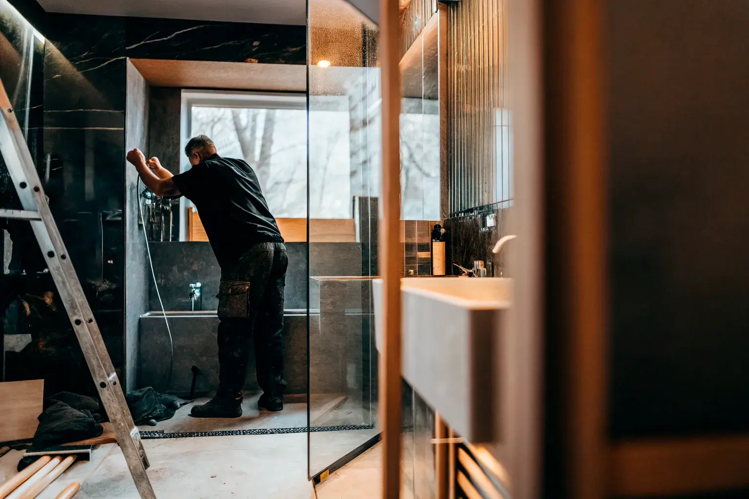 Custom Glass Shower Panels 3